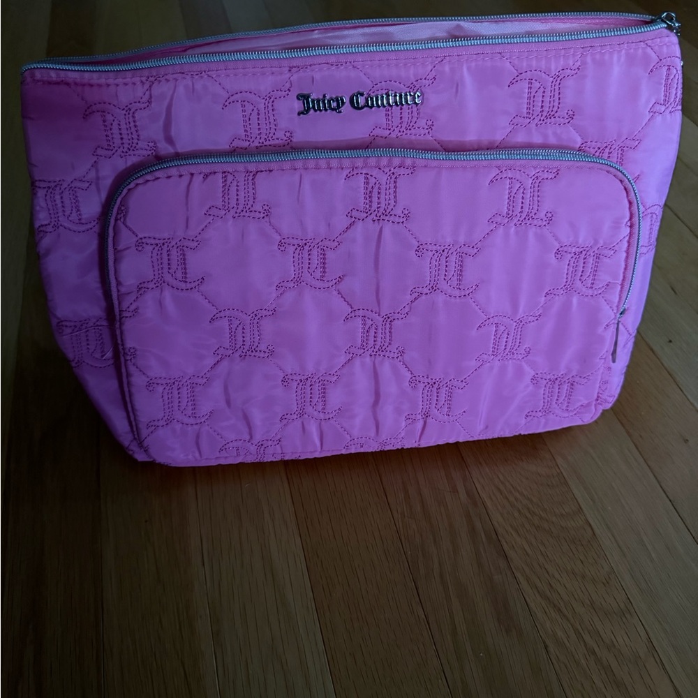 Juicy Couture Pink Makeup Travel Dual Bag w/2 zippered pouches NWOT.